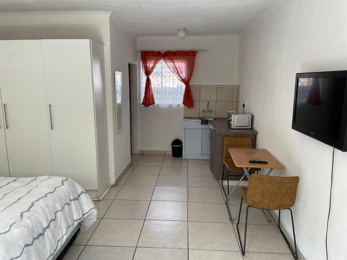 La Fiance Village Polokwane Exterior foto